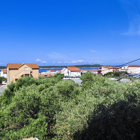 Ferienwohnung Maslinov Hlad Barbat na Rabu Exterior foto